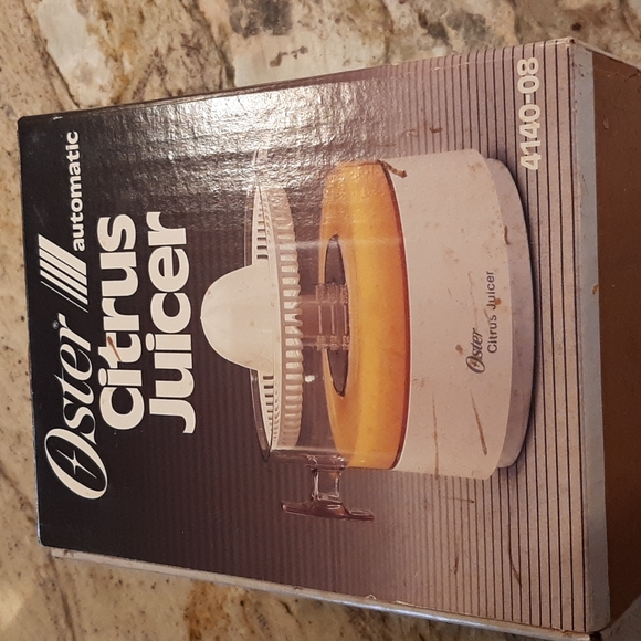Oster Kitchen Vintage Oster Automatic Electric Citrus Juicer White